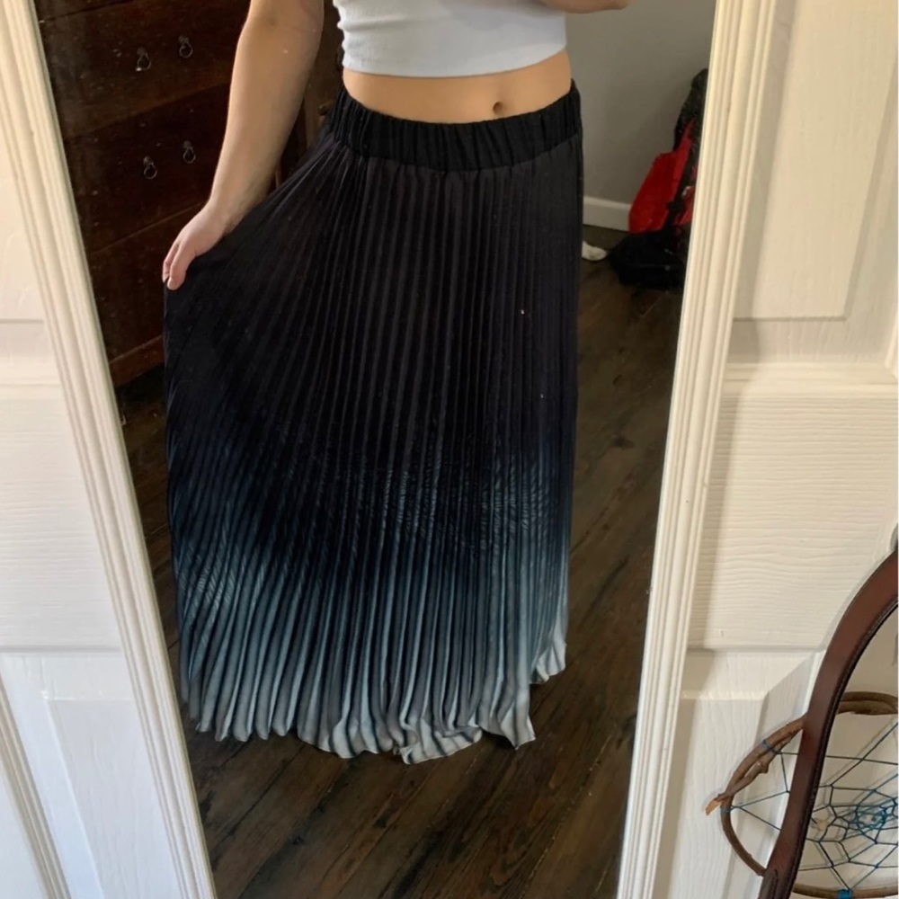 pleated ombré skirt